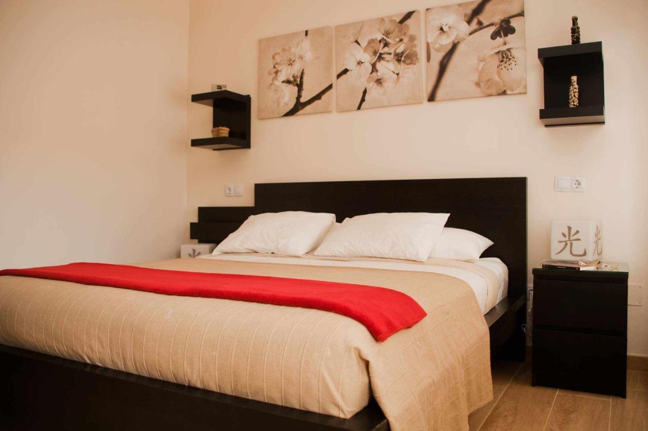 Apartamento Kalma By Vacanzy Collection คอร์ราเลโฮ ภายนอก รูปภาพ